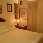 Portico D\'Ottavia Luxury & Home Philosophy